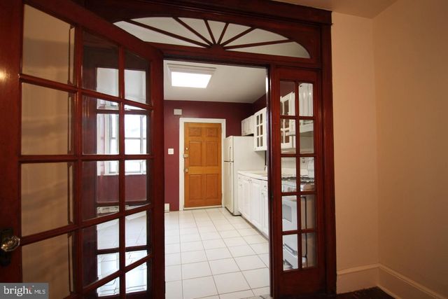 131 PEMBERTON ST, Philadelphia, PA 19147