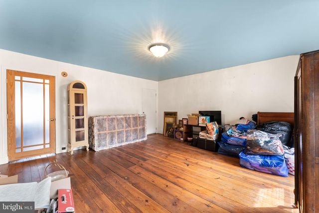 131 PEMBERTON ST, Philadelphia, PA 19147