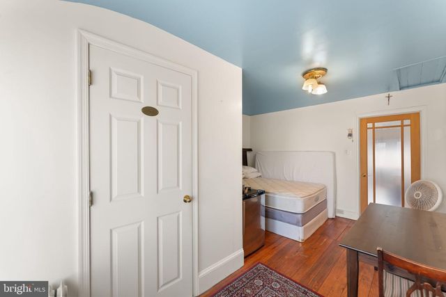 131 PEMBERTON ST, Philadelphia, PA 19147
