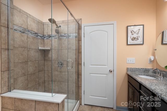 202 Paradise Hills Circle, Mooresville, NC 28115