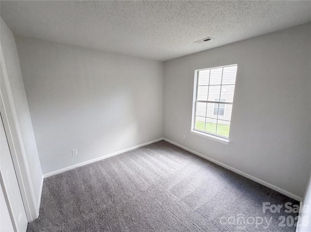 1633 Gordon Walters Drive, Charlotte, NC 28213