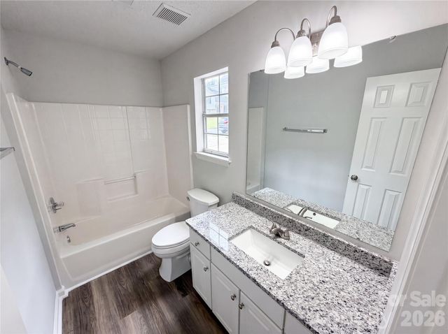 1633 Gordon Walters Drive, Charlotte, NC 28213