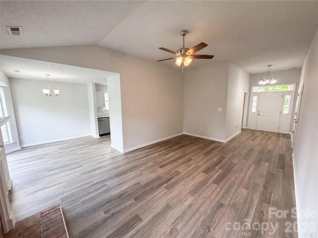 1633 Gordon Walters Drive, Charlotte, NC 28213