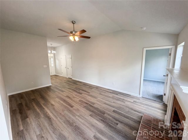 1633 Gordon Walters Drive, Charlotte, NC 28213