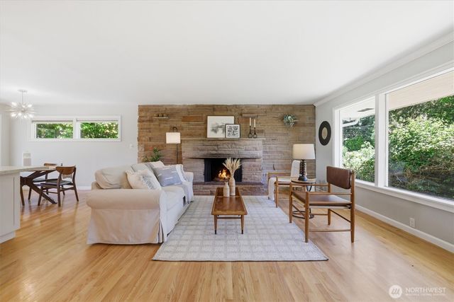 3712 S 164th Street, Seatac, WA 98188