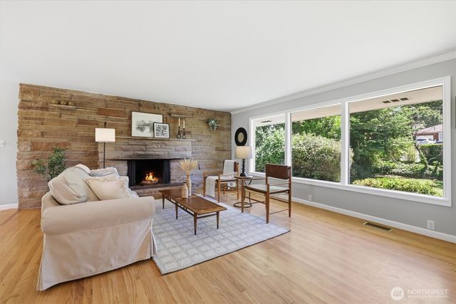 3712 S 164th Street, Seatac, WA 98188