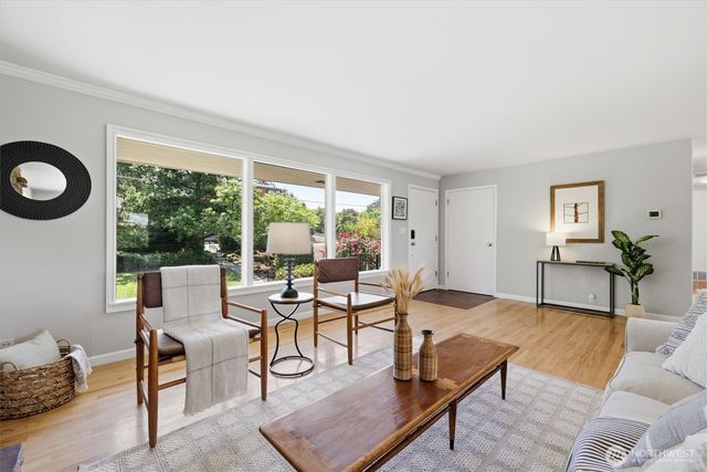 3712 S 164th Street, Seatac, WA 98188