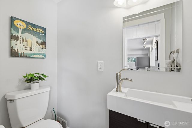 3712 S 164th Street, Seatac, WA 98188