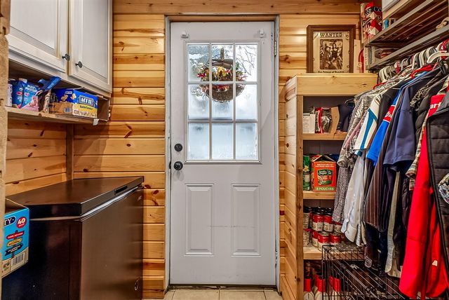 125 W Ashland Road, Twin Lake, MI 49457