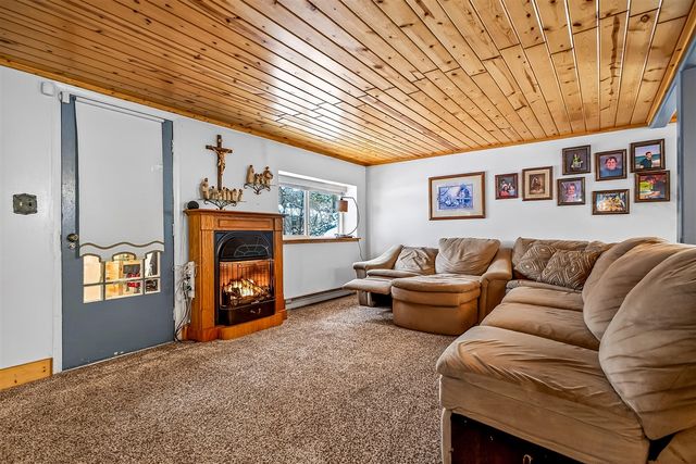 125 W Ashland Road, Twin Lake, MI 49457