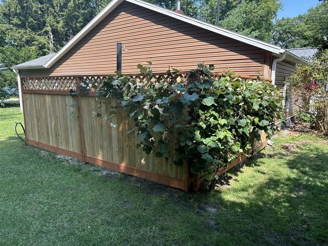 125 W Ashland Road, Twin Lake, MI 49457