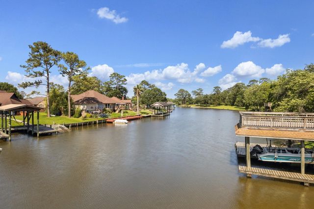 1917 Anchor Way, Dickinson, TX 77539