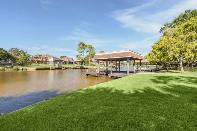 1917 Anchor Way, Dickinson, TX 77539