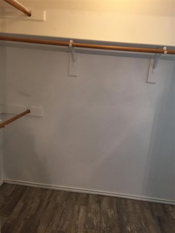 307 Quail Crossing Drive, Sanger, TX 76266