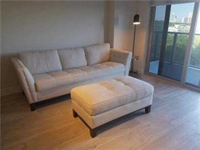 16385 Biscayne Boulevard 1018, North Miami Beach, FL 33160