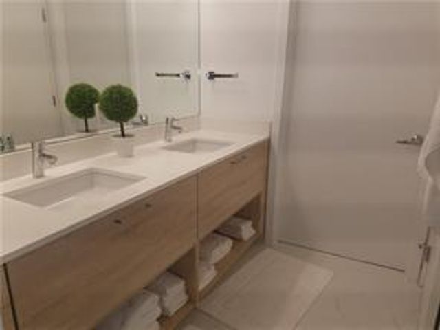 16385 Biscayne Boulevard 1018, North Miami Beach, FL 33160