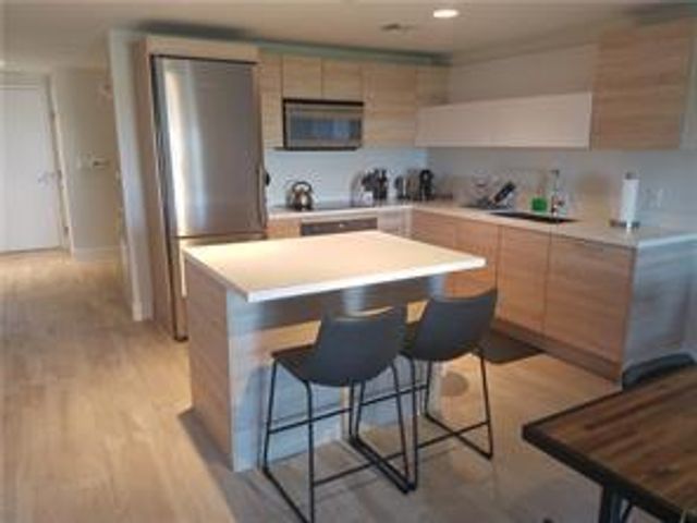 16385 Biscayne Boulevard 1018, North Miami Beach, FL 33160