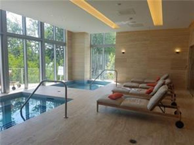 16385 Biscayne Boulevard 1018, North Miami Beach, FL 33160