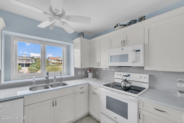 6605 Ocean Drive, Emerald Isle, NC 28594