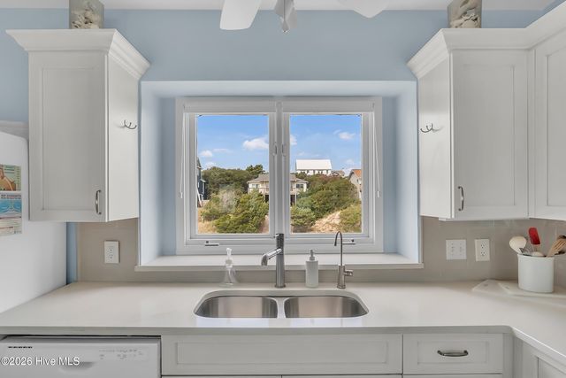 6605 Ocean Drive, Emerald Isle, NC 28594