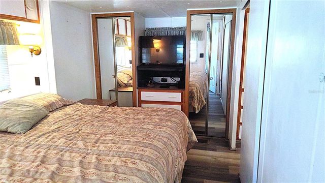 3300 26TH AVENUE E 201, Bradenton, FL 34208