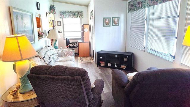 3300 26TH AVENUE E 201, Bradenton, FL 34208