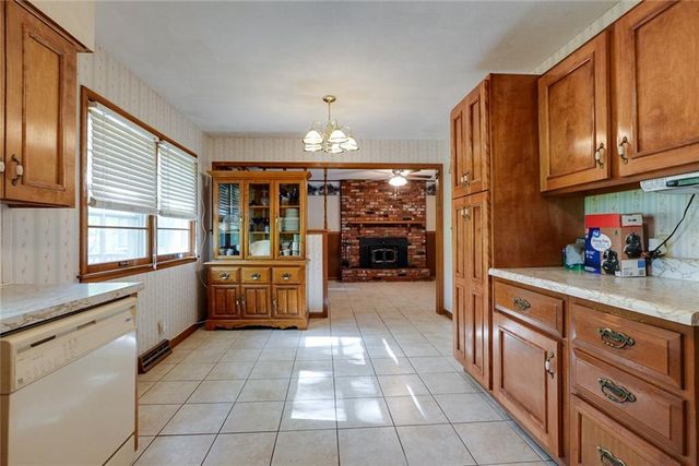 3515 S Park Avenue, Independence, MO 64052