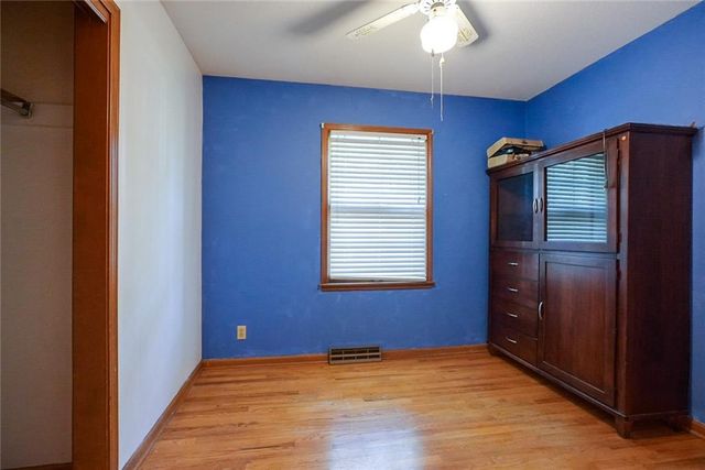 3515 S Park Avenue, Independence, MO 64052