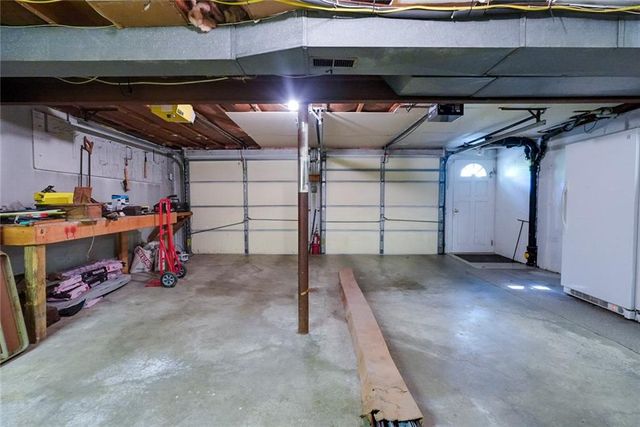 3515 S Park Avenue, Independence, MO 64052