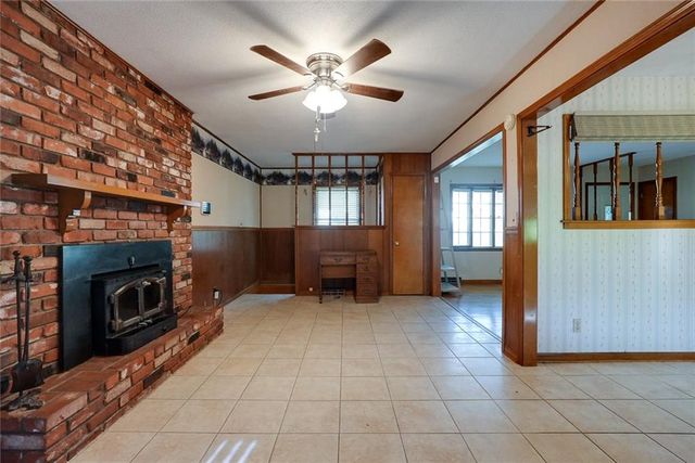 3515 S Park Avenue, Independence, MO 64052