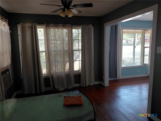 502 N Boundary Street, Burnet, TX 78611