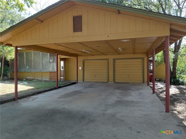 502 N Boundary Street, Burnet, TX 78611