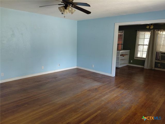 502 N Boundary Street, Burnet, TX 78611