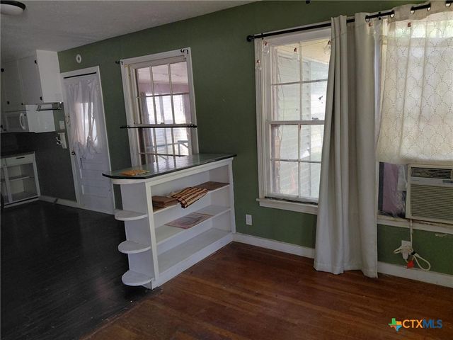 502 N Boundary Street, Burnet, TX 78611