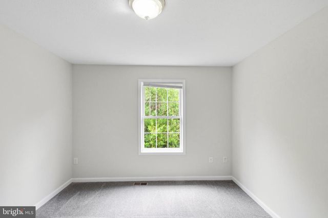 424 RIDGEFIELD AVE, Stephens City, VA 22655