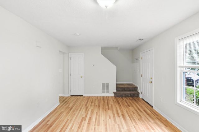 424 RIDGEFIELD AVE, Stephens City, VA 22655