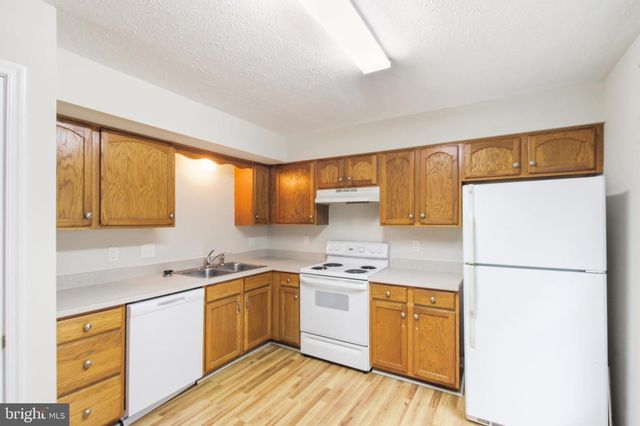 424 RIDGEFIELD AVE, Stephens City, VA 22655