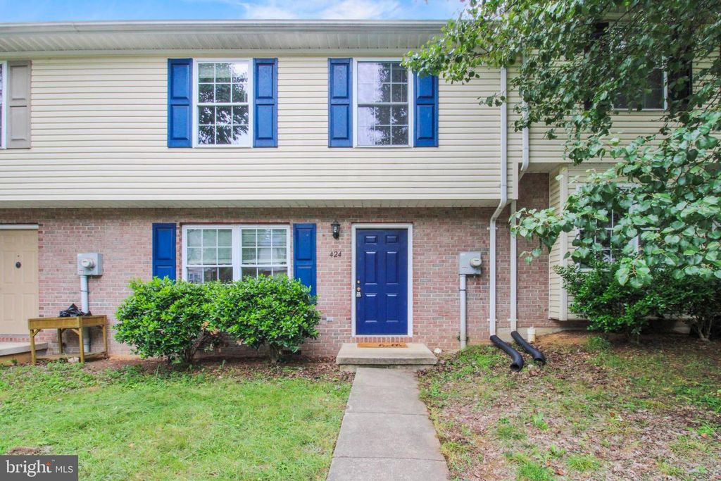 424 RIDGEFIELD AVE, Stephens City, VA 22655