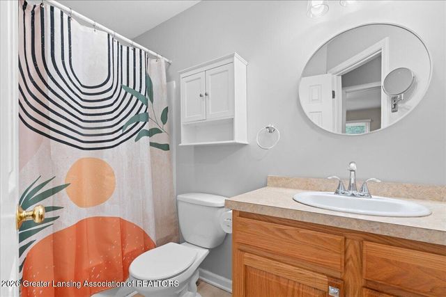 2832 Mildred Street, Lansing, MI 48906