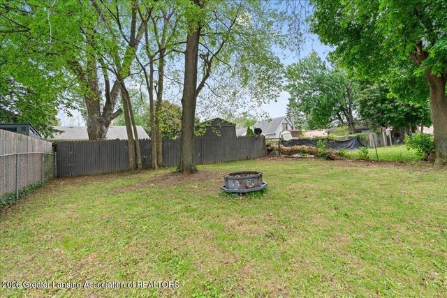 2832 Mildred Street, Lansing, MI 48906