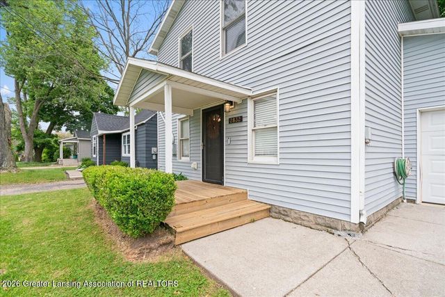 2832 Mildred Street, Lansing, MI 48906