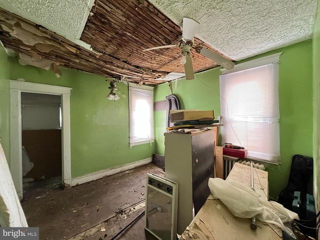 2544 CALVERTON HEIGHTS AVE, Baltimore, MD 21216