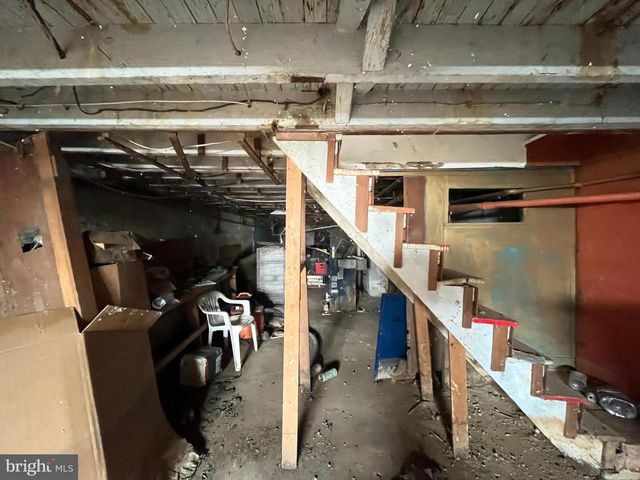 2544 CALVERTON HEIGHTS AVE, Baltimore, MD 21216