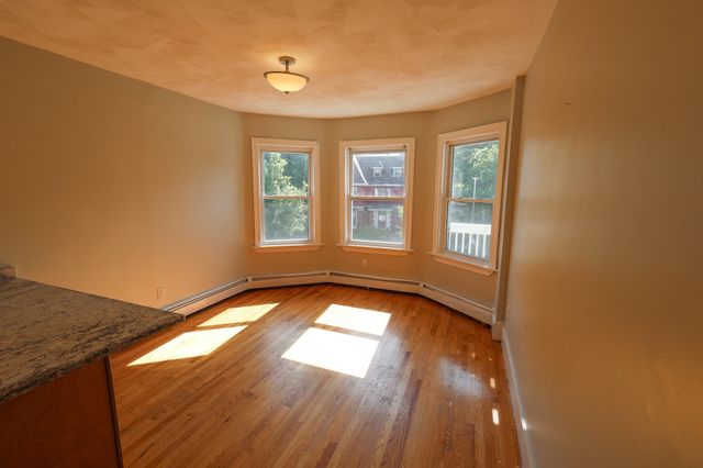 275 Humboldt Avenue 2, Boston, MA 02121