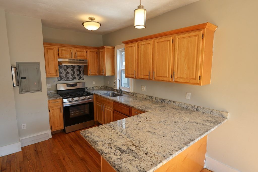 275 Humboldt Avenue 2, Boston, MA 02121