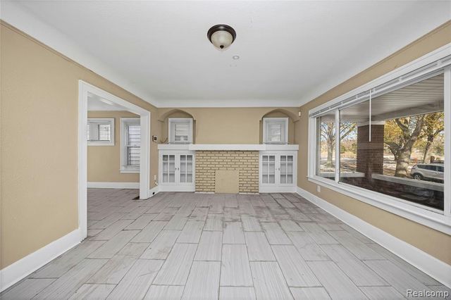 15403 Normandy Street, Detroit, MI 48238