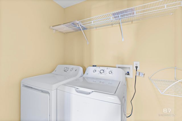 4 Yacht Club Drive 196, Daphne, AL 36526