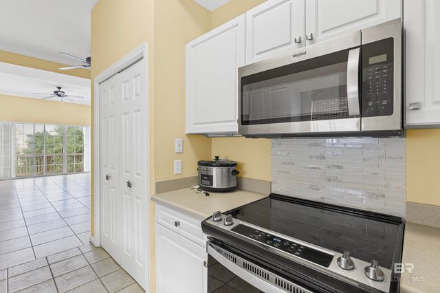 4 Yacht Club Drive 196, Daphne, AL 36526