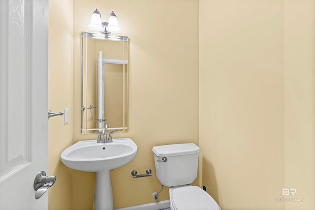 4 Yacht Club Drive 196, Daphne, AL 36526