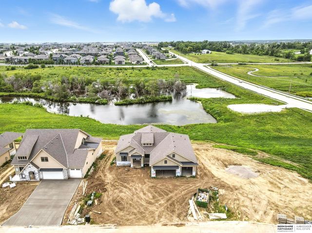 9956 S 118th Street, Papillion, NE 68046